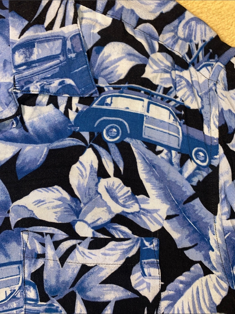 Panama Jack vintage Tropical Car Print Short-Sleeve Shirt - Picture 3 of 5